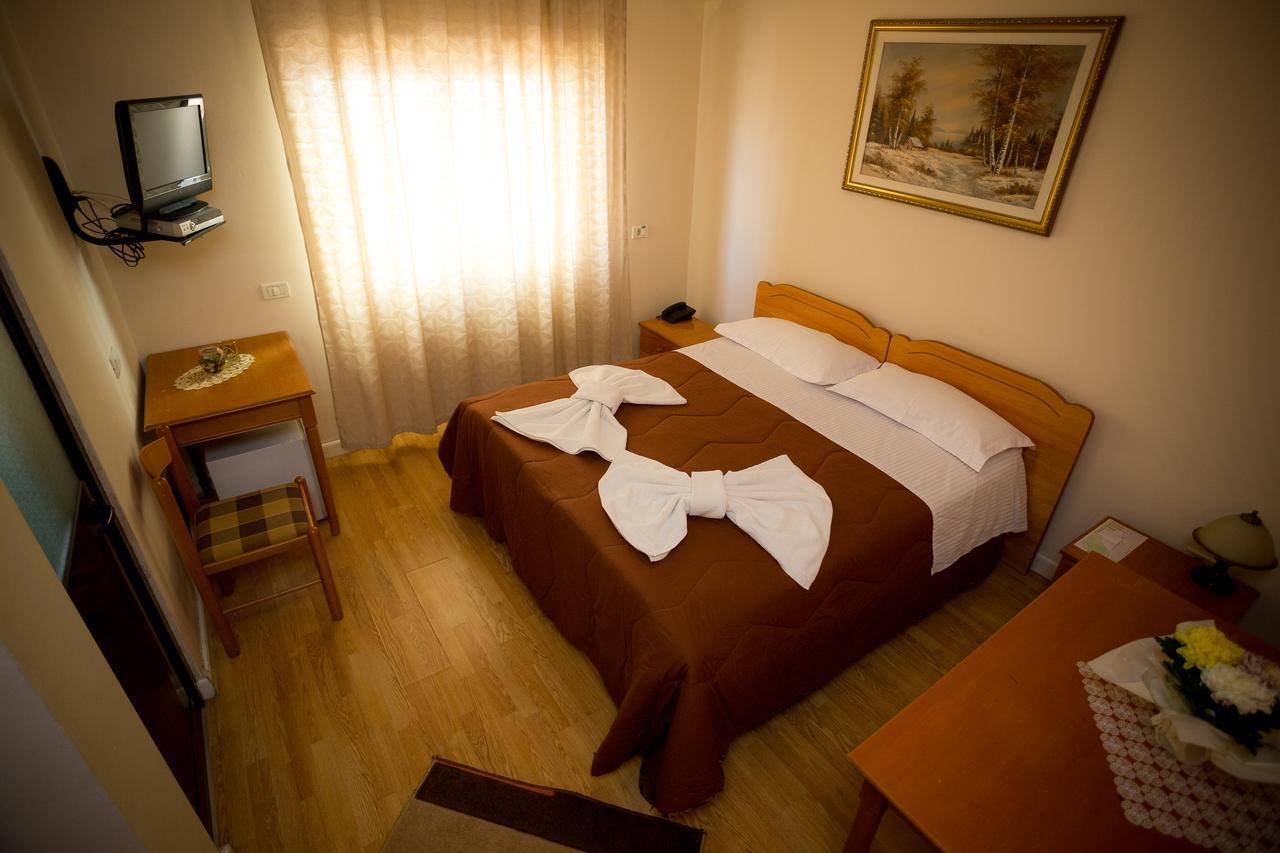 Kolping Hotel Shkodër Exterior foto